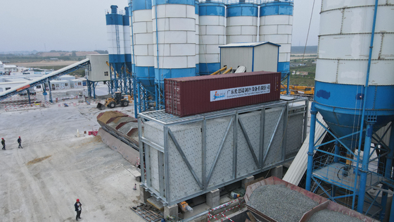 acheter la machine à glace du flocon 2-10Tons avec le réfrigérant de R22/R404a a adapté aux besoins du client online manufacture