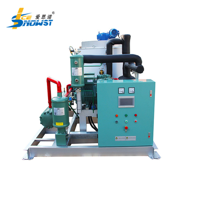 Systèmes de réfrigération entièrement automatiques de fabrication de glace en flocons de 10 tonnes avec refroidissement par eau